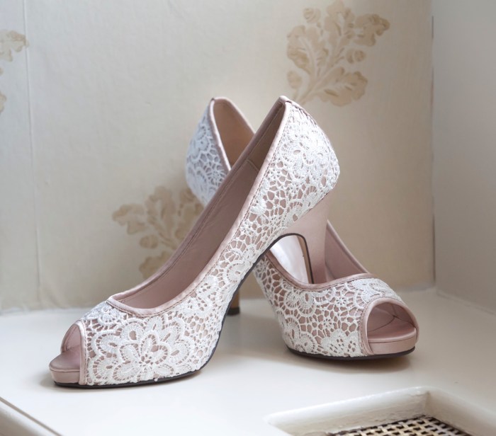 Shoes to wear with short wedding dress