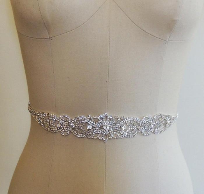 Sparkly belt for wedding dress