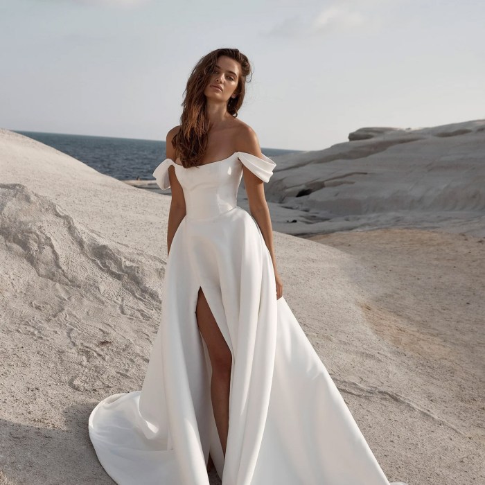 Simple plus wedding dresses